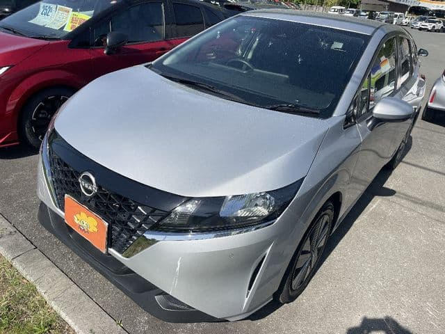 Car image 1
