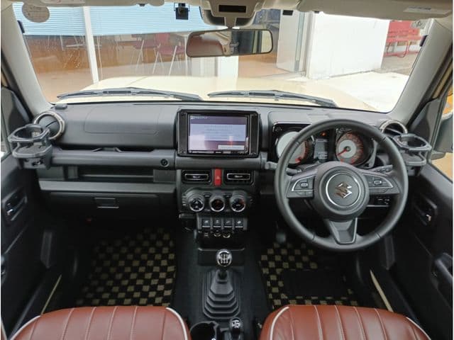 Car thumbnail 2