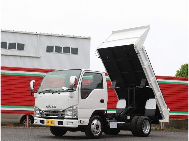 ISUZU