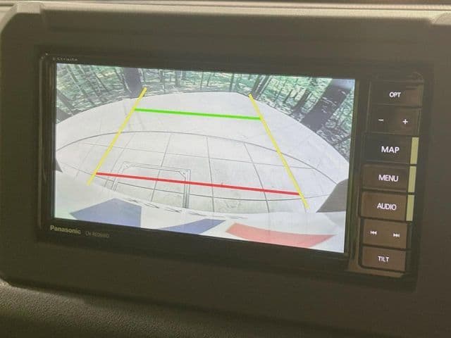 Car thumbnail 4