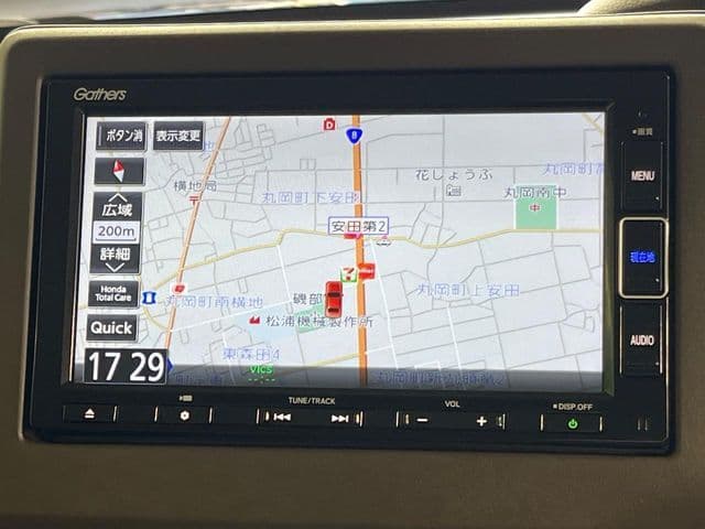 Car thumbnail 3