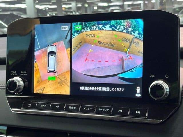 Car thumbnail 4