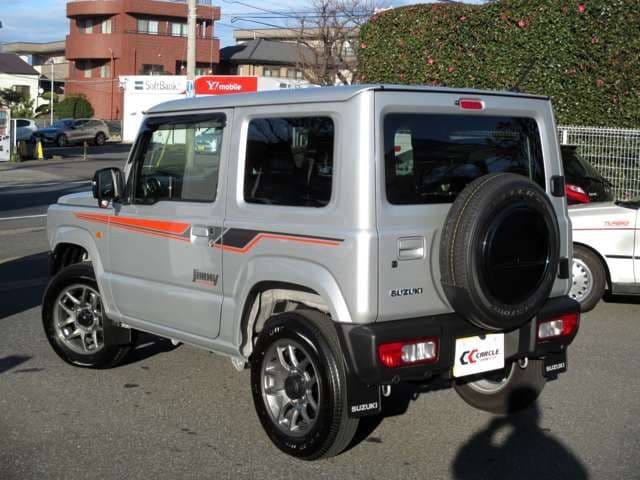 Car thumbnail 3