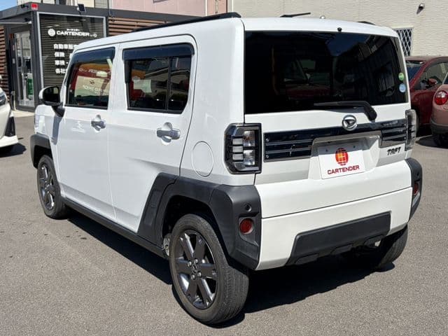 Car thumbnail 4