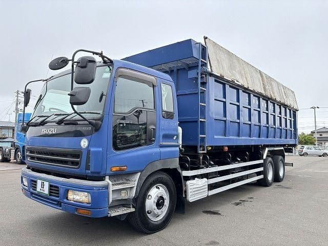 ISUZU