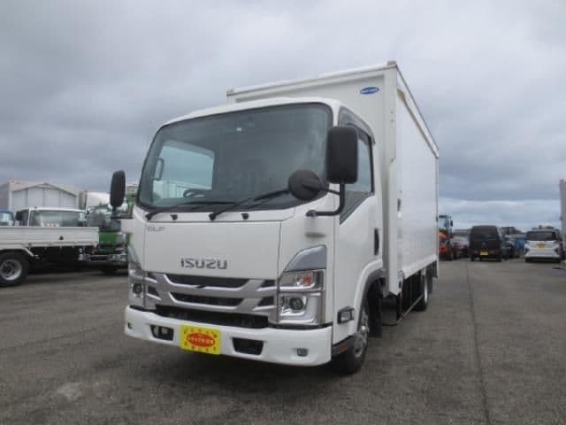 ISUZU