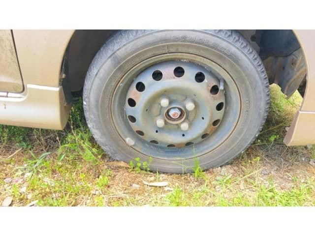 Car thumbnail 4