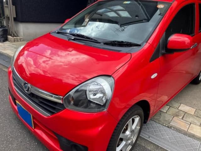 Car thumbnail 3