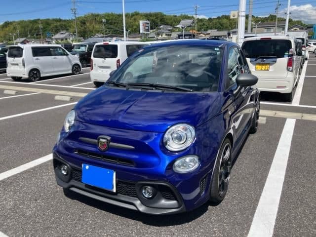 Car image 1