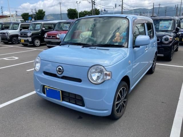Car thumbnail 3