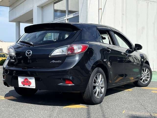 Car thumbnail 3