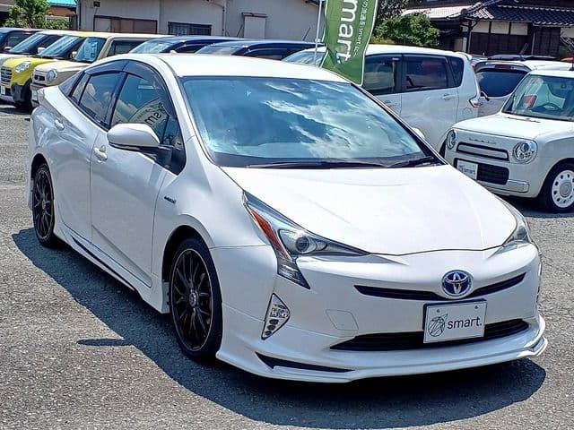 Car thumbnail 4