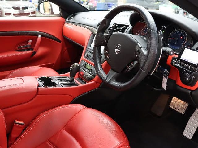 Car thumbnail 4
