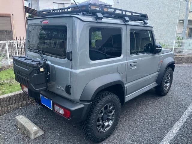Car thumbnail 4