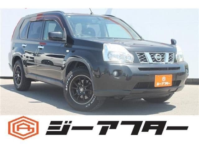 NISSAN