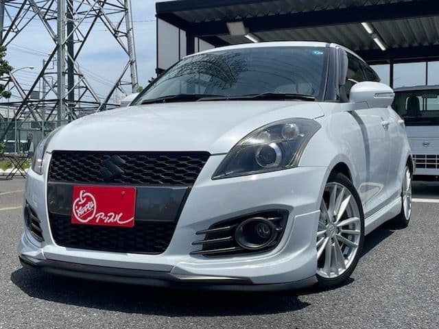 SUZUKI