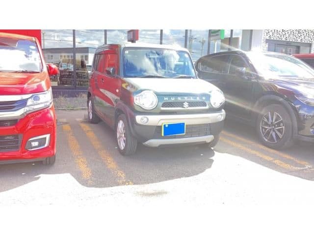 Car image 1