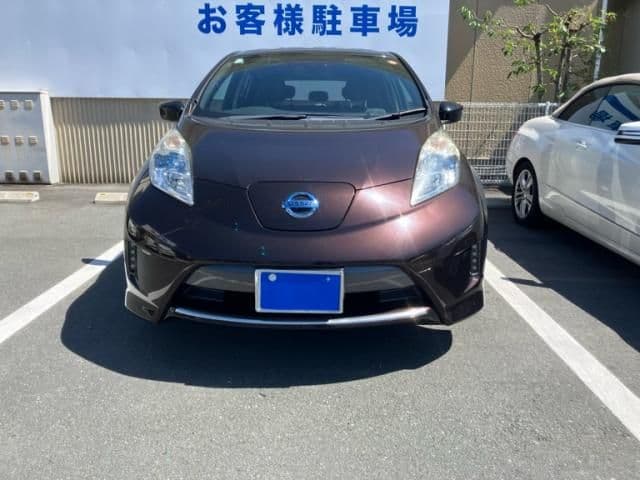 NISSAN