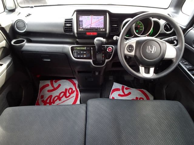 Car thumbnail 2