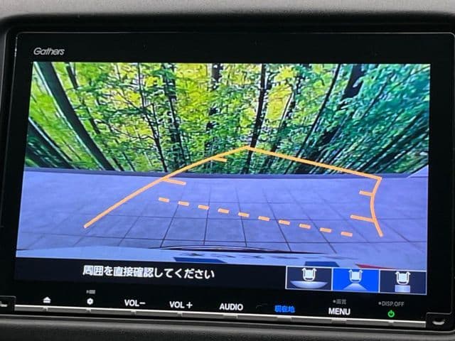 Car thumbnail 4