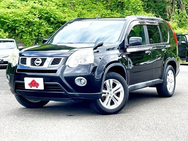 NISSAN
