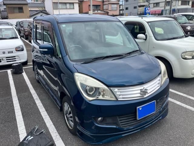SUZUKI