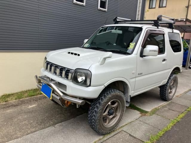 SUZUKI