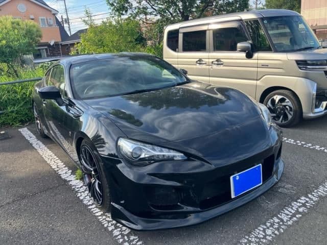 Car thumbnail 2