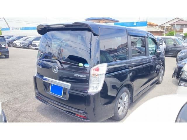 Car thumbnail 4