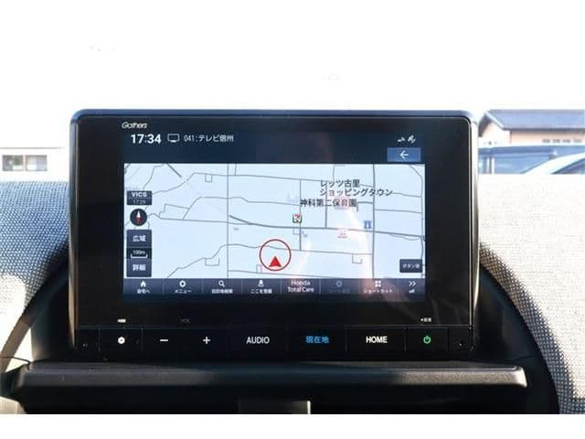 Car thumbnail 3