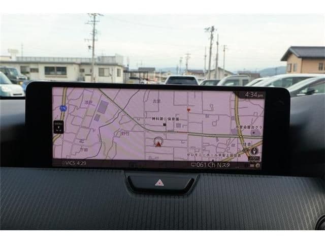 Car thumbnail 3