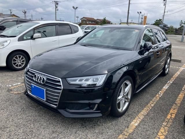 AUDI