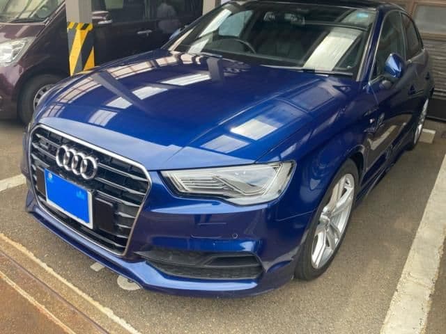 AUDI