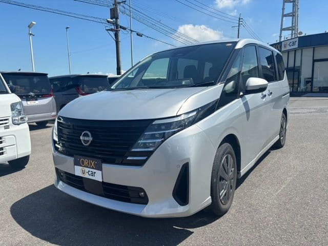 NISSAN