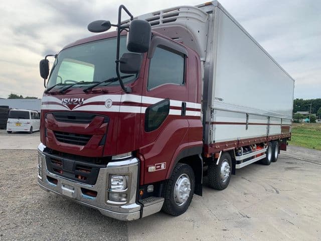 ISUZU
