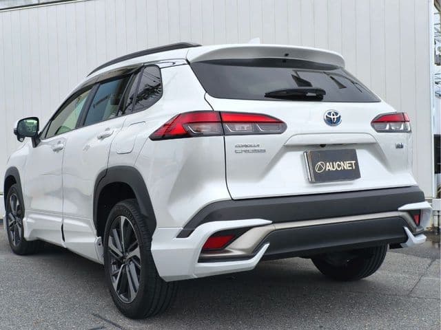 Car thumbnail 3