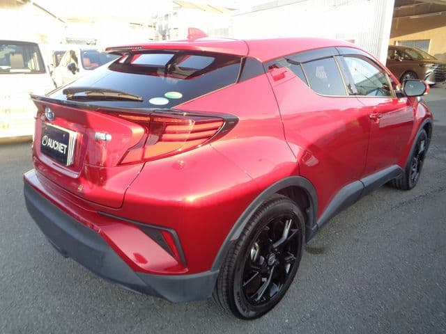 Car thumbnail 3