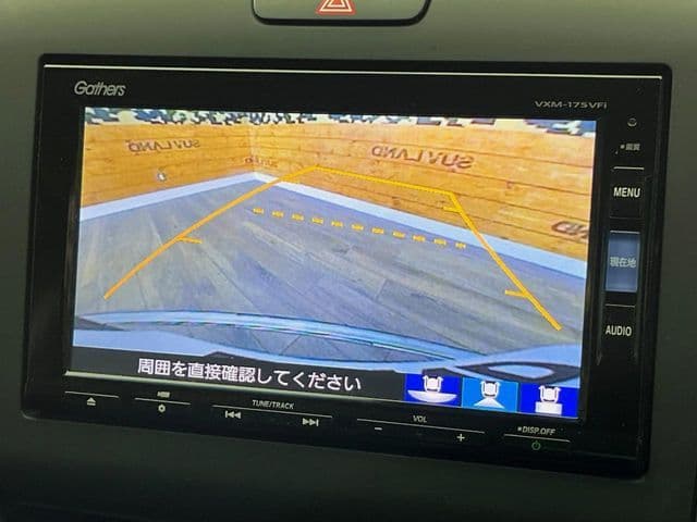 Car thumbnail 4