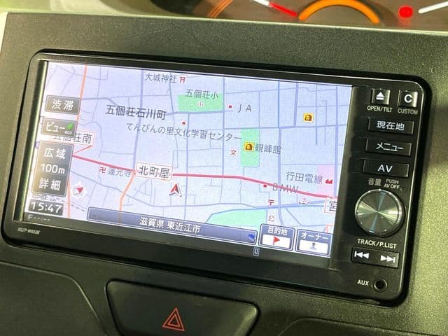 Car thumbnail 3
