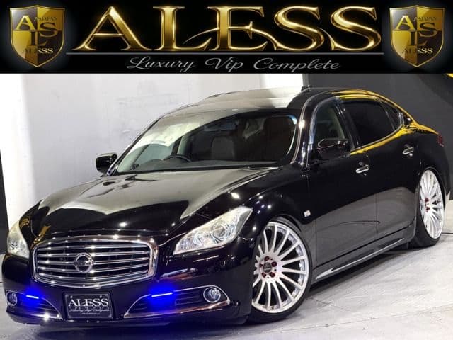 NISSAN