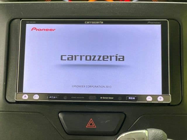 Car thumbnail 3