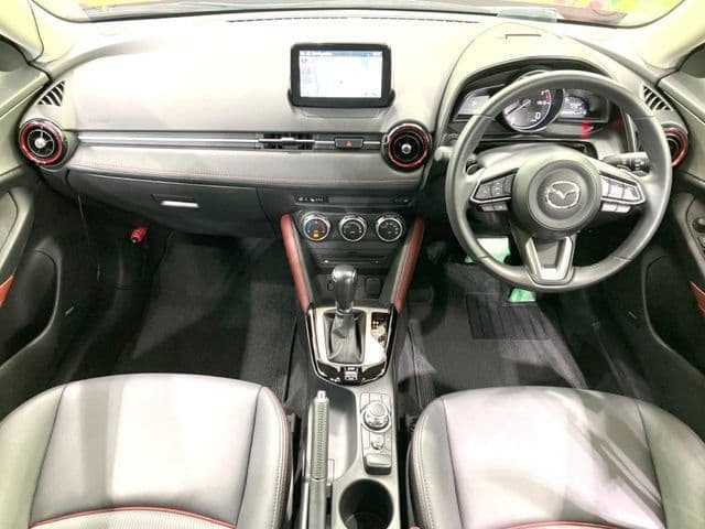 Car thumbnail 2