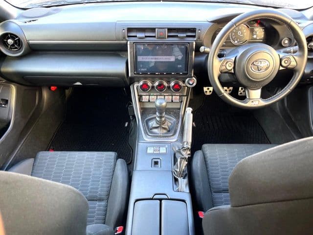 Car thumbnail 2