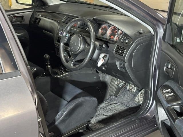 Car thumbnail 4