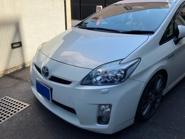 Car thumbnail 2