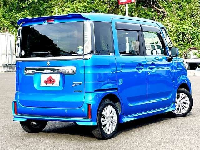 Car thumbnail 3