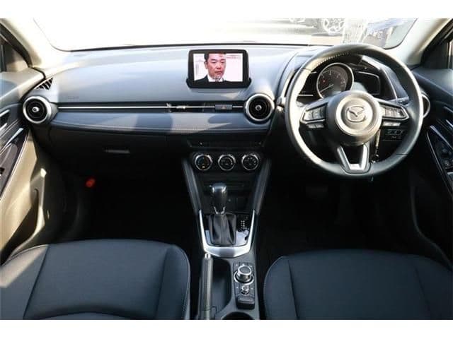 Car thumbnail 2