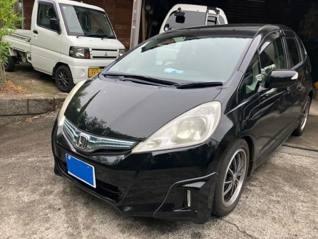 Car image 1