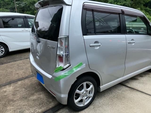 Car thumbnail 3