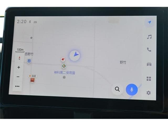 Car thumbnail 3